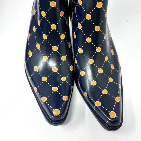 Stadium Stompers Boots - Picture 8 of 8